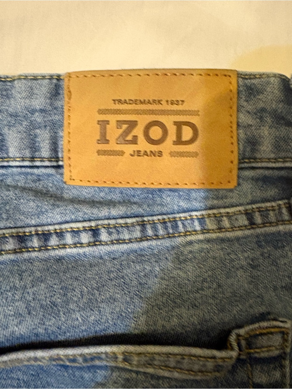 Izod Light Blue Relaxed Men’s Jeans